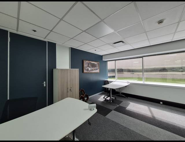 40M² OFFICE TO LET IN ROSEBANK